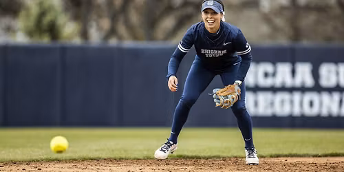 Parking Cal State Bakersfield Roadrunners at Hawaii Womens Basketball