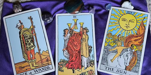 Tarot for Intuitive Living:Discovering the Language of the Soul