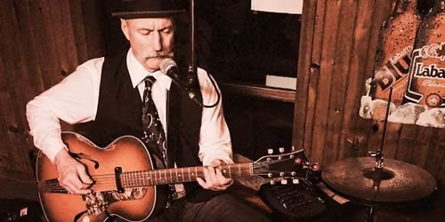 Live Music with Tommy Fyfe