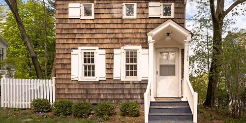 Howe House Art Matters Exhibit and Sale