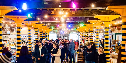 Festive Good Food & Craft Market in Meville