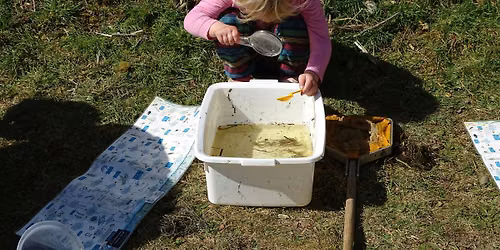 Fingringhoe pond dipping