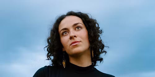 Mia Kelly \u00e0 L\u00e9vis