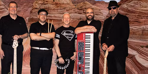 Strata Live at The Crowd Around Me