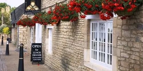 Queens Head Inn - Psychic Show