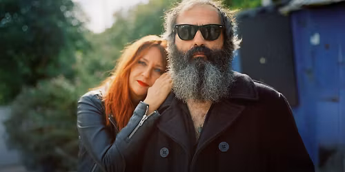 The Limi\u00f1anas + Rosie Stuart in De Casino!