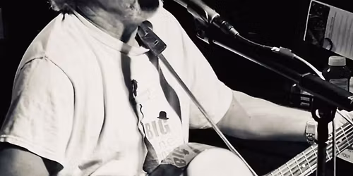 Live Music with Richard Daigle