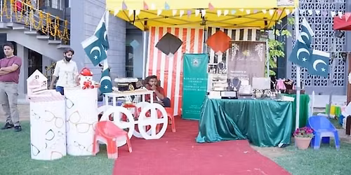 VIBRANT VIBES CARNIVAL