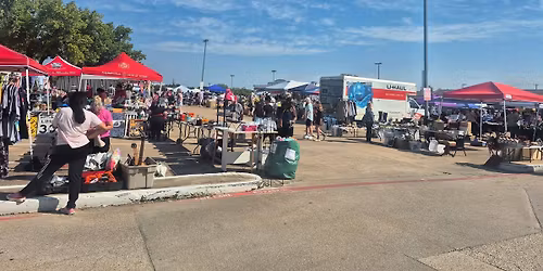Antique Gallery of Mesquite Holiday Bazaar Parking Lot Sale