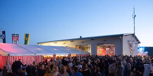 13. Feuerwehrfest und Tag der offenen T\u00fcr bei der Feuerwehr Kirchheim-Kleinkarlbach