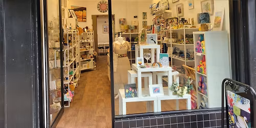 Kids stay and craft whilst you shop!