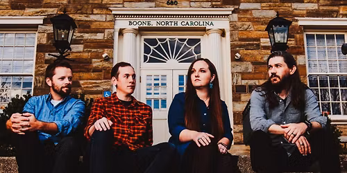 Pressley Laton @ Grandfather Vineyard & Winery