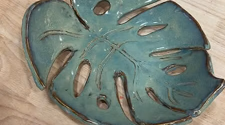 Monstera Leaf Bowl