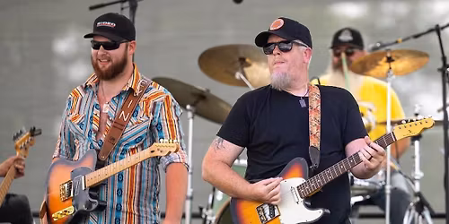 Live music with Denim Deluxe Band 