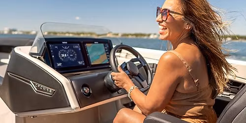 Women on Water\u00ae: Pontoon Edition 