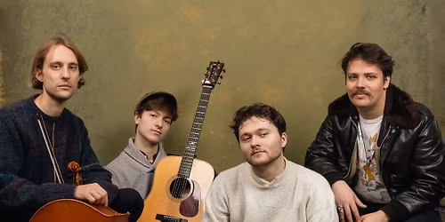 Howlin' at the Moon: High Horse w\/ Everest Rising