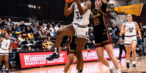 Loyola Chicago Ramblers at Northwestern Wildcats Womens Basketball at Welsh Ryan Arena