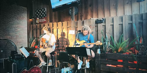 Middle Ground @ Cherry\u2019s 