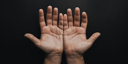 Par le Pouvoir des Mains - canaliser l'\u00e9nergie cosmo-tellurique