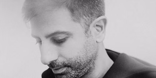 Guy J in Colombo