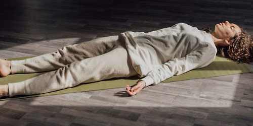 Soul Session | \ud83c\udf3f SLOW the Body | \u2601\ufe0f SETTLE the Mind | \u2728 CONNECT with the Soul