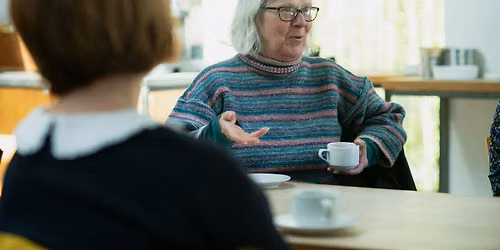 Pop-up Philosophy: drink tea and talk together