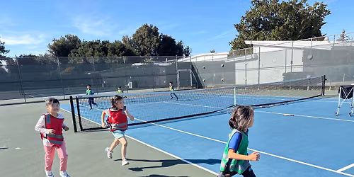 Start Summer Strong with Pickleball Camps 2026