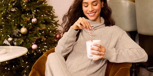 Splendid Soho \u2013 Hot Cocoa Cart