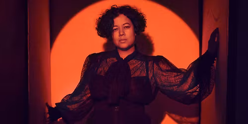 Mahalia Barnes Sings 'The Rose'