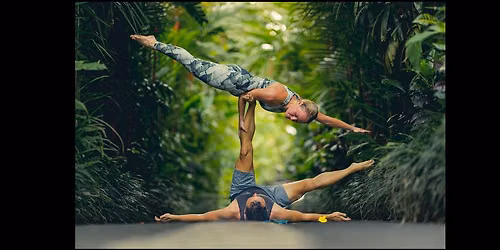 Weekend AcroYoga Intensive in Troms\u00f8 with Laura&Caspian from AcroSpirit