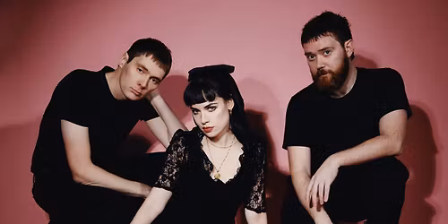 BLACK DOLDRUMS & Support