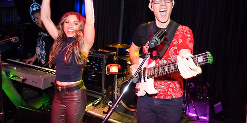 Killer Flamingos @ Freddy's