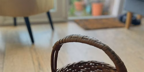 Hedgerow harvest: A foraging and nature connection walk