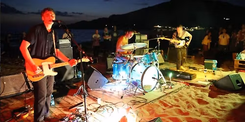 DEAD MEADOW - Montr\u00e9al