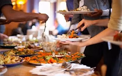 Single Adults Break the Fast