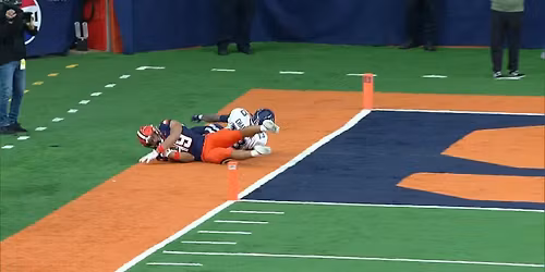 Syracuse Orange at UConn Huskies Football at Pratt & Whitney Stadium at Rentschler Field