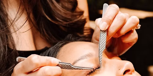 Classic Lash Extension~One-Day Certification Course