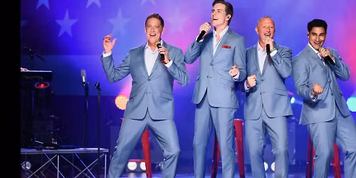 Ernie Haase &amp; Signature Sound in Pigeon Forge