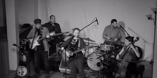 the lonetones at laurel theater