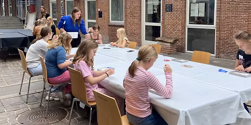 Underv\u00e6rkets kreative sommerskole (Uge 27)