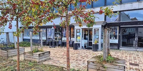 Multikulturel aften med spisning og koncert