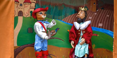 RODINN\u00c1 SOBOTA: Koc\u00far v \u010di\u017em\u00e1ch \/ B\u00e1bkov\u00e9 divadielko Lienka