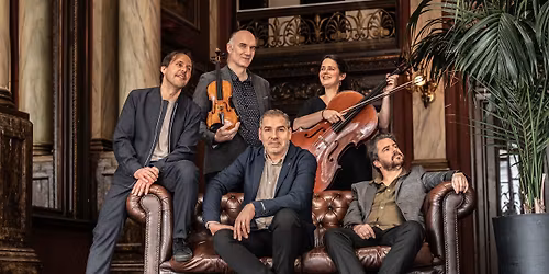 Yevgueni met strijkers - 25 jaar Yevgueni