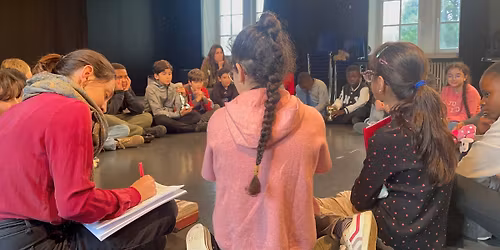 Journ\u00e9e en famille : chasses au tr\u00e9sor, visite, jeux ...