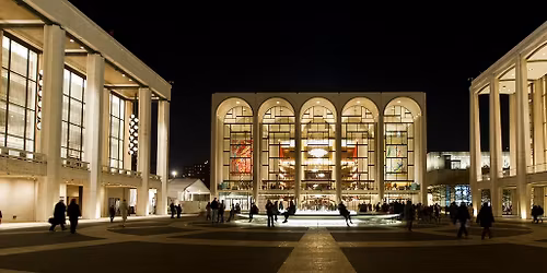 Parking Metropolitan Opera - Carmen