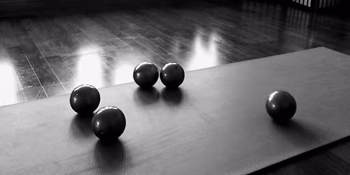 Sauna session & Miracle Ball Class