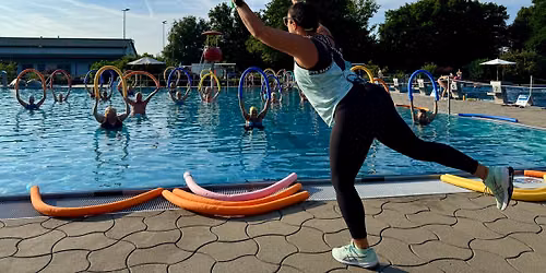Aqua Fitness mit Songs der 80er!