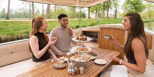 Oxford: Guided Sightseeing River Cruise - Daily