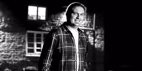 Live Music from Leigh Chambers