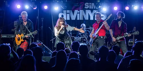 SIMPLY DIVINYLS & PUB CRAWL